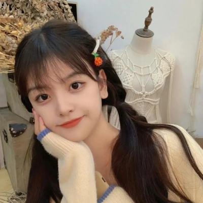 滑板女孩